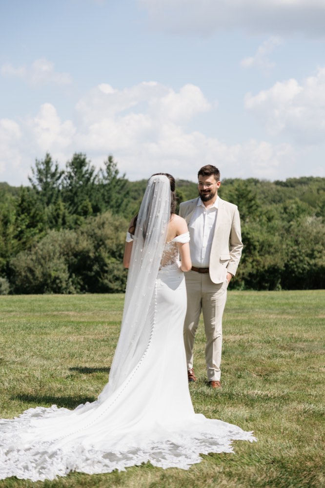 Haley and Dawson seeing each other on their wedding day